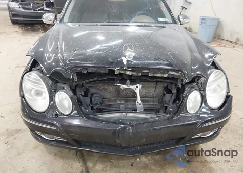 2008 Mercedes-Benz E 350 4Matic z USA, uszkodzony, nr VIN WDBUF87X48B259090